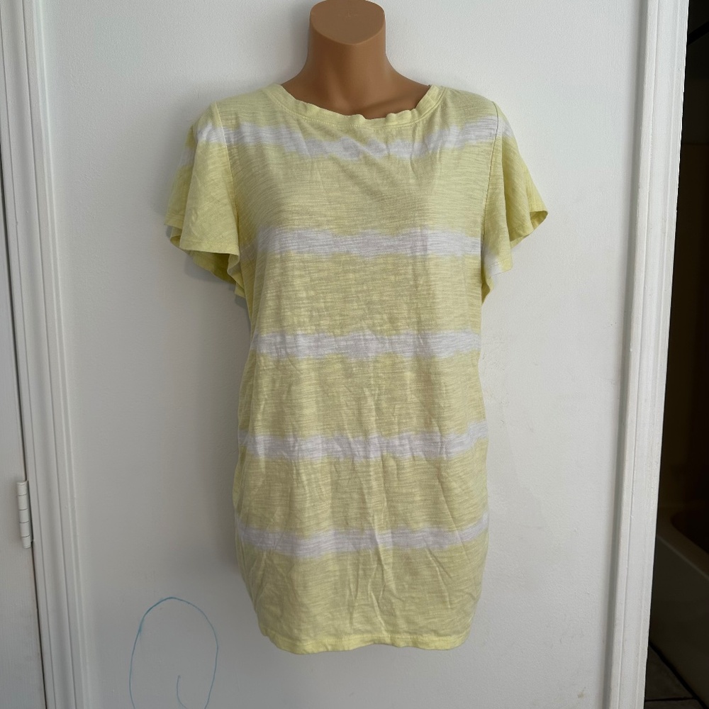 Isabel Maternity by Ingrid and Isabel Yellow Striped Short Sleeve Top in M